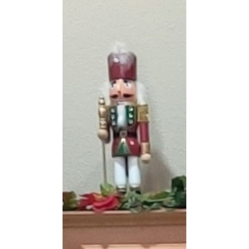 Vintage Style Wooden Christmas Nutcracker Holiday Decor King Soldier